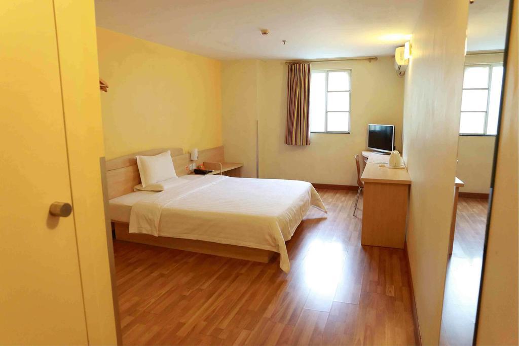 7Days Inn Beijing Beishatan Номер фото